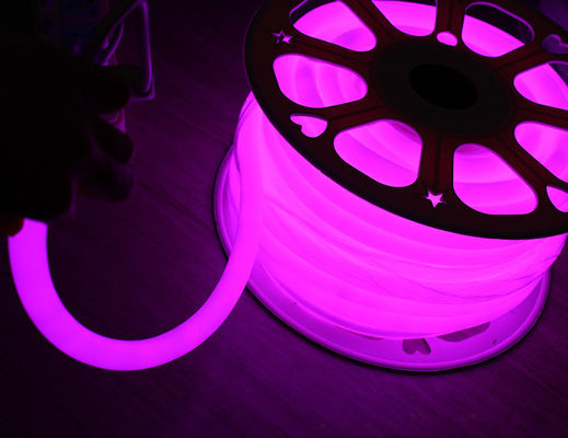 82フィートスピル 24V 360度の紫色 LED 室用ネオンライト 25mm 丸いダイア トールセラー