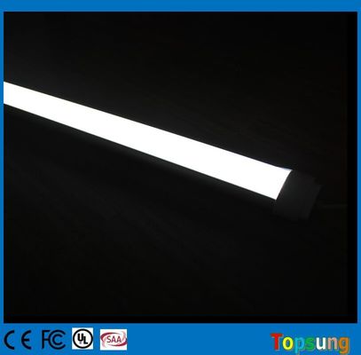 高品質の2F三角 LEDライト 2835smd線形LEDライト トップスング照明 防水IP65